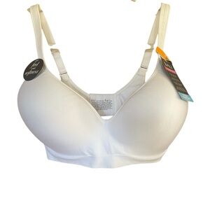 Bali Women's White Comfort Revolution Wireless Bra Cool Comfort Fabric Size 36DD